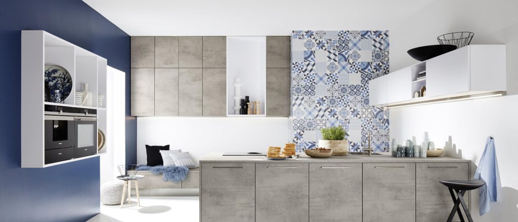 راهنمای جامع برای انتخاب رنگ کابینت + مزایا و معایب انواع رنگها 2 concrete abinet kitchen3
