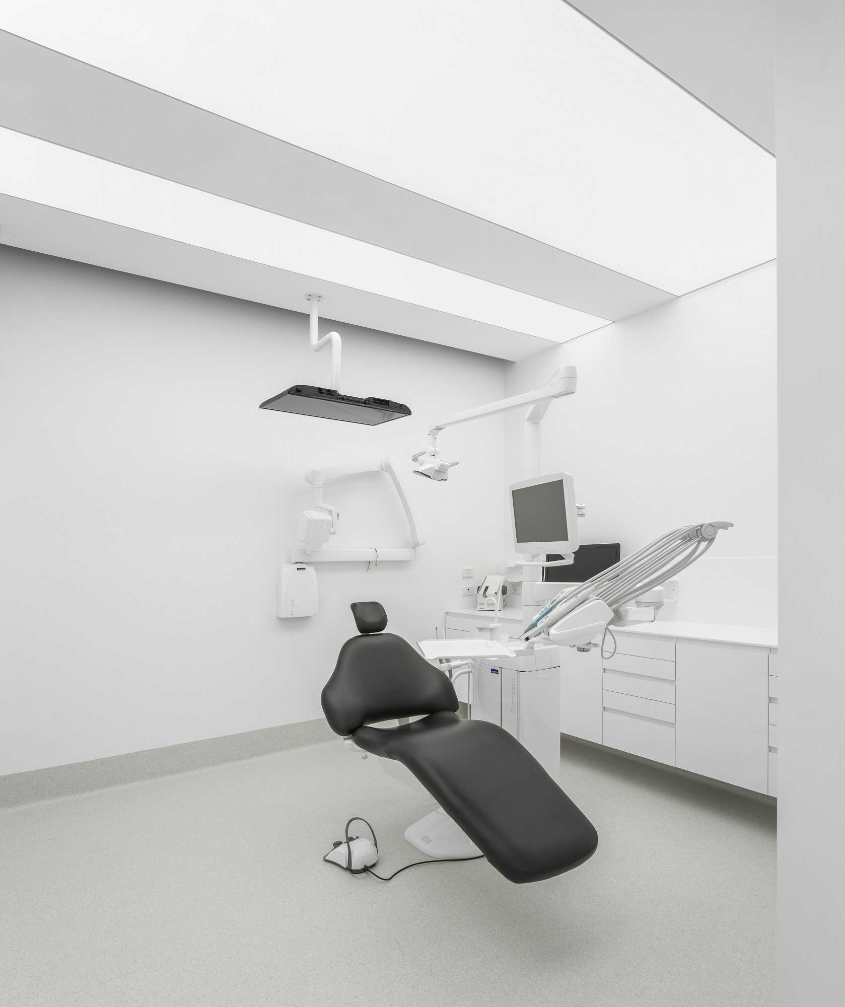 دکوراسیون-داخلی-کلینیک-دندانپزشکی
