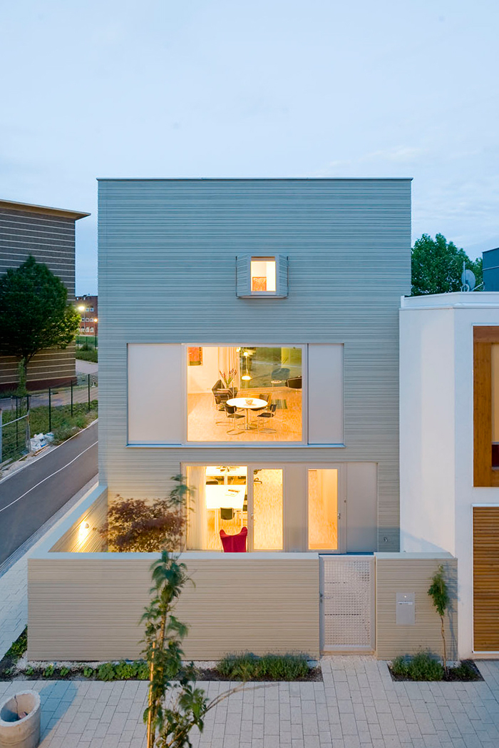 5 ویژگی سبک مدرن مینیمال 2 minimalist house